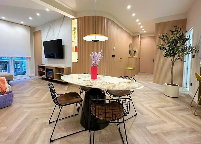 Premium With Parking By Aston Μπιλμπάο